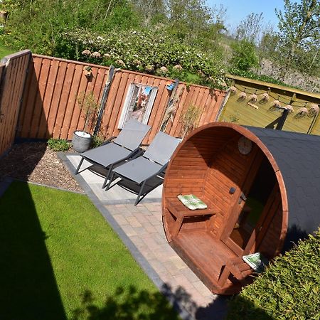Camping De Blauwe Reiger Pieterzijl Exterior foto